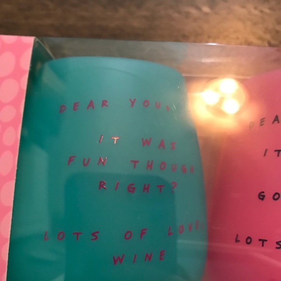 Set of 2 Silicone Wine Glasses NIB - Picture 3 of 6